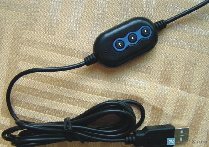 网吧USB耳机突然没声音,重启有声音